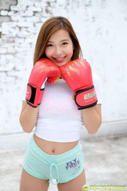 现场直播内衣美女AV